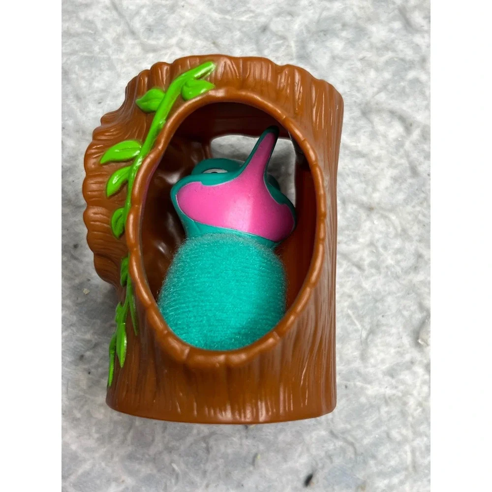 Vintage Disney Pocahontas Flit Hummingbird Burger King Kids Club Toy Figure 1995